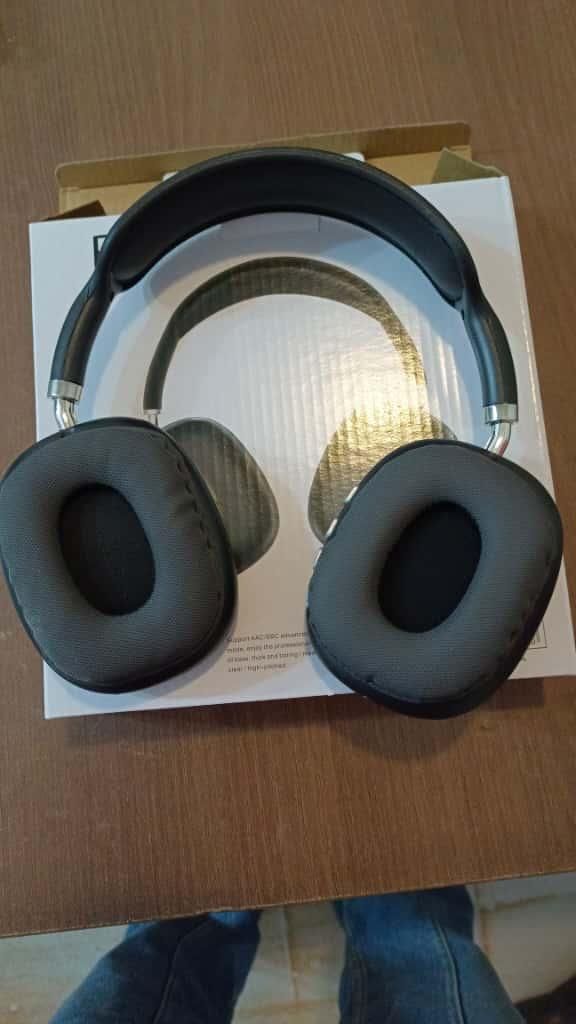 P9 PRO MAX WIRELESS HEADPHONES